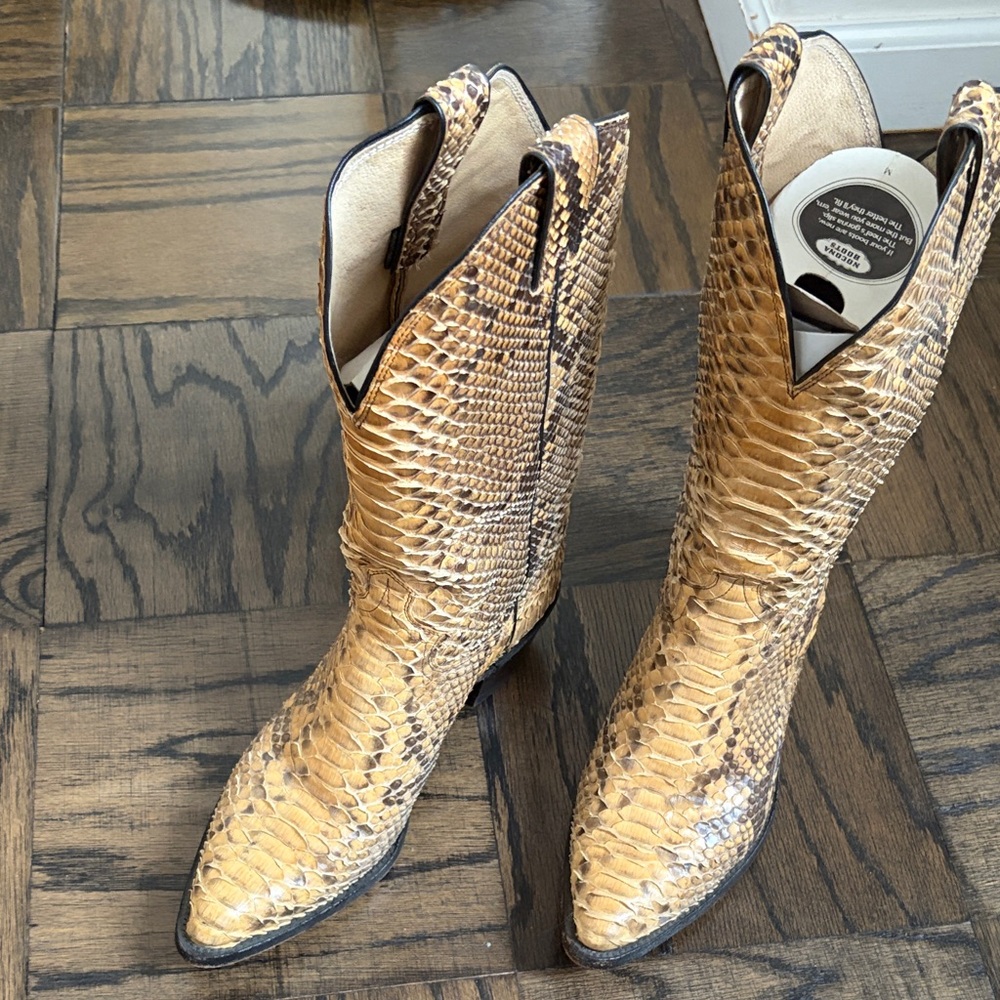 Snakeskin Western Boots